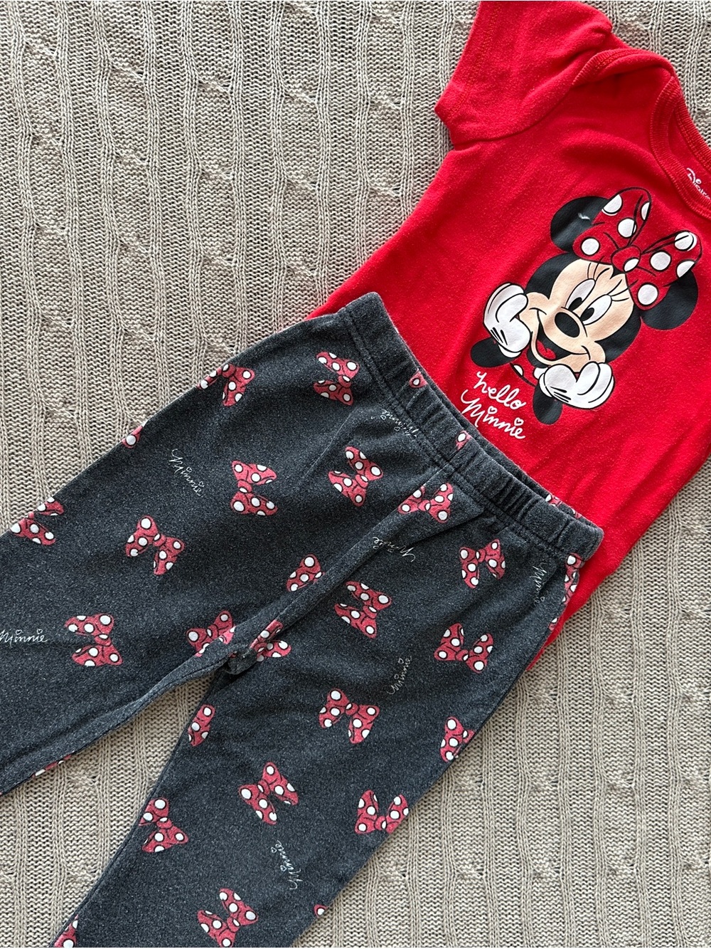 EUC Disney Baby Girl Outfit Set, Black & Red Minnie Mouse, 24 Months